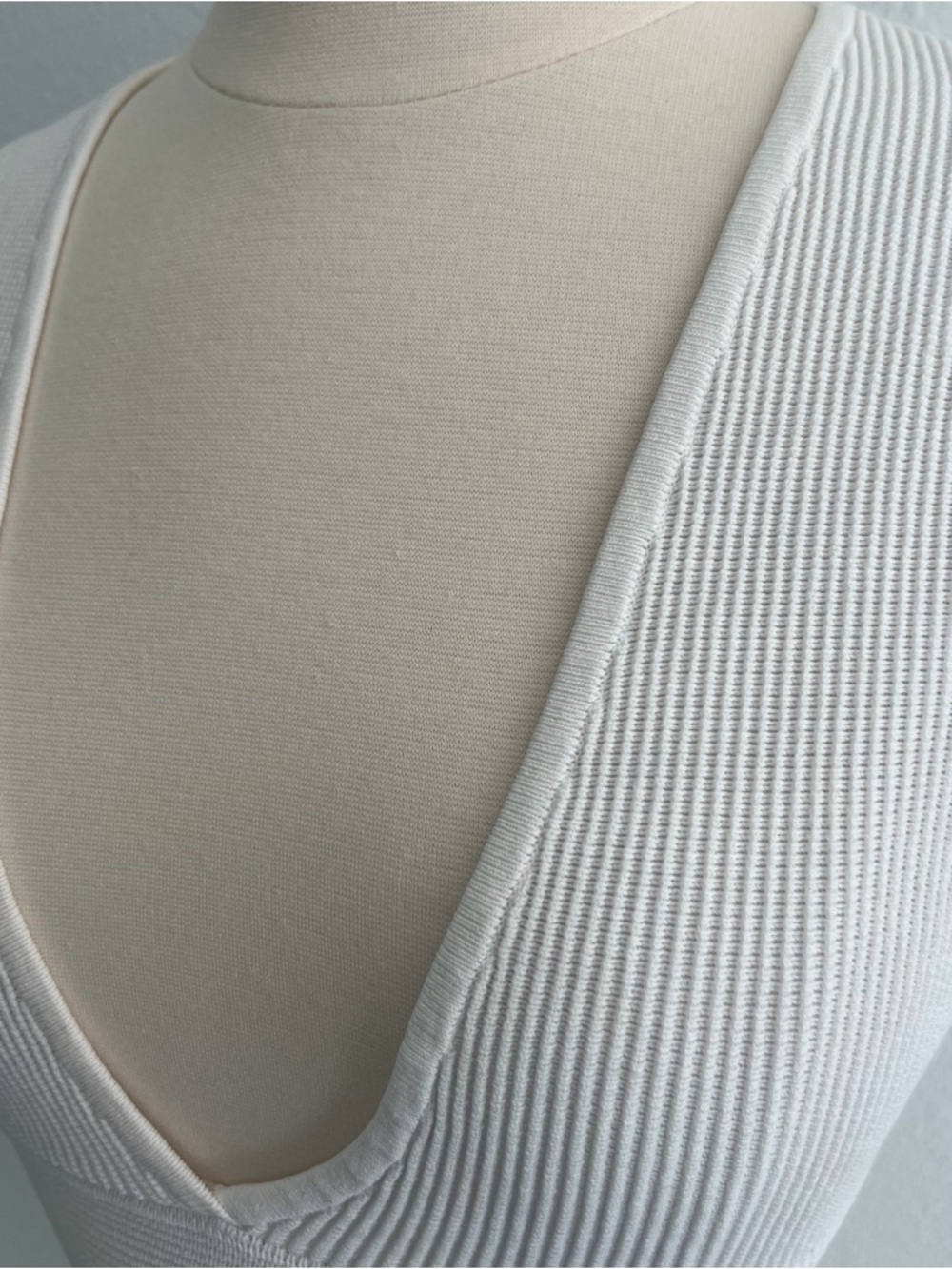 Babaton Textured Knit Crop Top in Cream - Picture 5 of 9